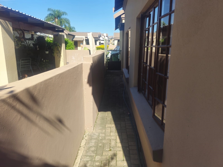 3 Bedroom Property for Sale in Waterval East North West